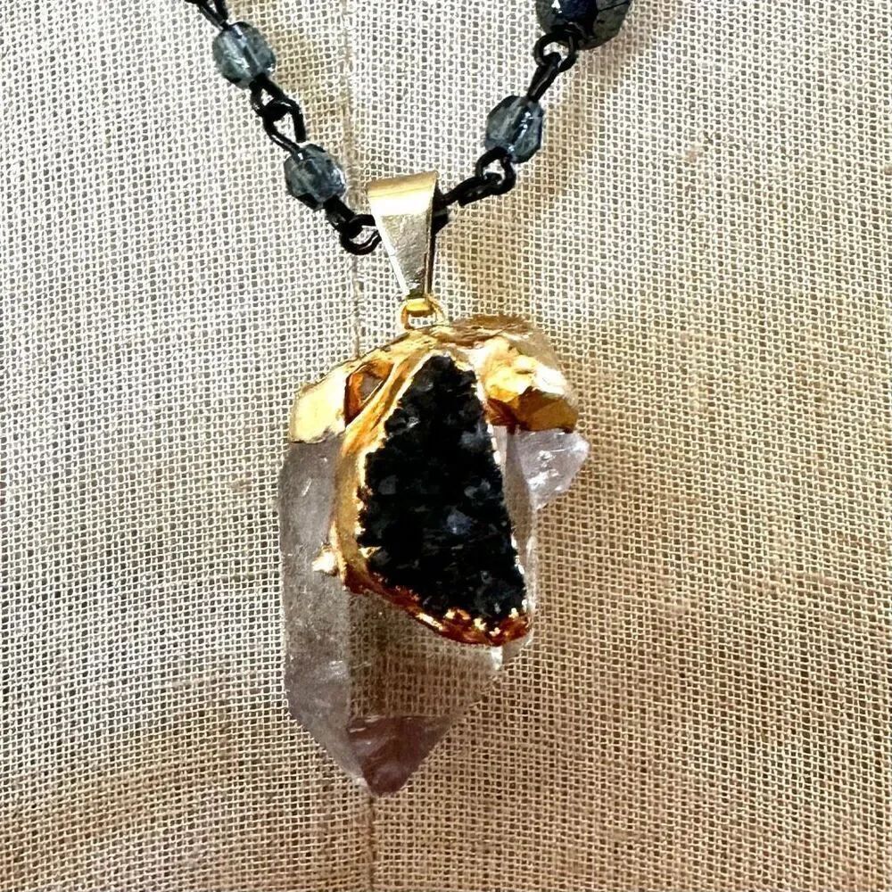 Druzy agate crystal pendant necklace